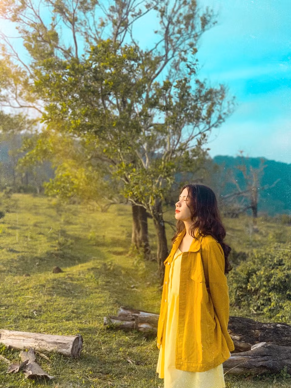 "Việc ăn mặc là quyền lợi tuyệt vời nhất của phụ nữ, dù ở đâu đi chăng nữa, chỉ cần phù hợp thì bạn sẽ trở thành tâm điểm được nhiều người yêu thích" . Ảnh: Vẹn