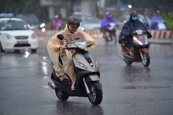 Thoi tiet ngay 3/8: Sau bao so 2, mua lon dien rong o Bac Bo