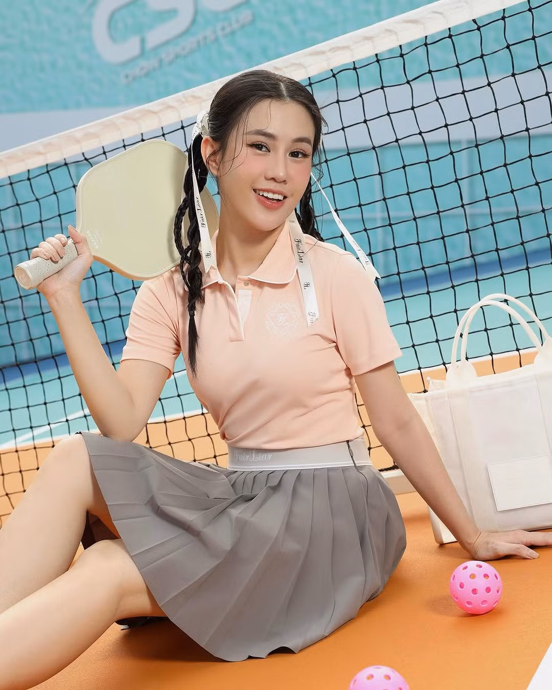 Ngọc Thảo thường xuyên cập nhật những khoảnh khắc tập luyện và cuộc sống thường ngày trên trang cá nhân, thể hiện sự quan tâm đến việc rèn luyện thể chất và tinh thần.