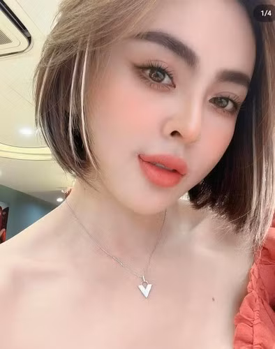 Thời điểm này, lực lượng chức năng đã có mặt tại cửa hàng và mời những người có liên quan về trụ sở.