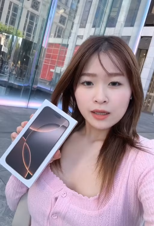 Đa phần người xem đều đồng loạt “xin vía” có người yêu cưng chiều và tâm lý như nữ rich kid này.