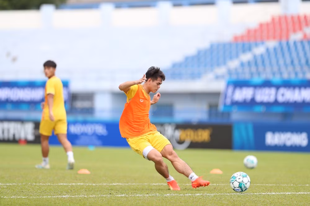 Thang Lao ty so 4-1, U23 Viet Nam khoi dau hoan hao-Hinh-9