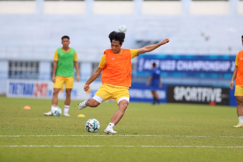 Thang Lao ty so 4-1, U23 Viet Nam khoi dau hoan hao-Hinh-10