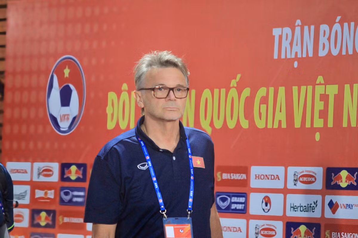 Thang Palestine, tuyen Viet Nam noi dai chuoi bat bai duoi trieu dai Troussier-Hinh-13