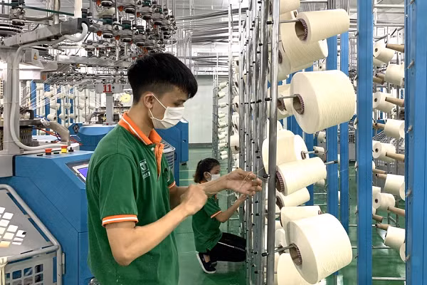 GDP quy 3 am 6,17%: Trien vong dai han van tot
