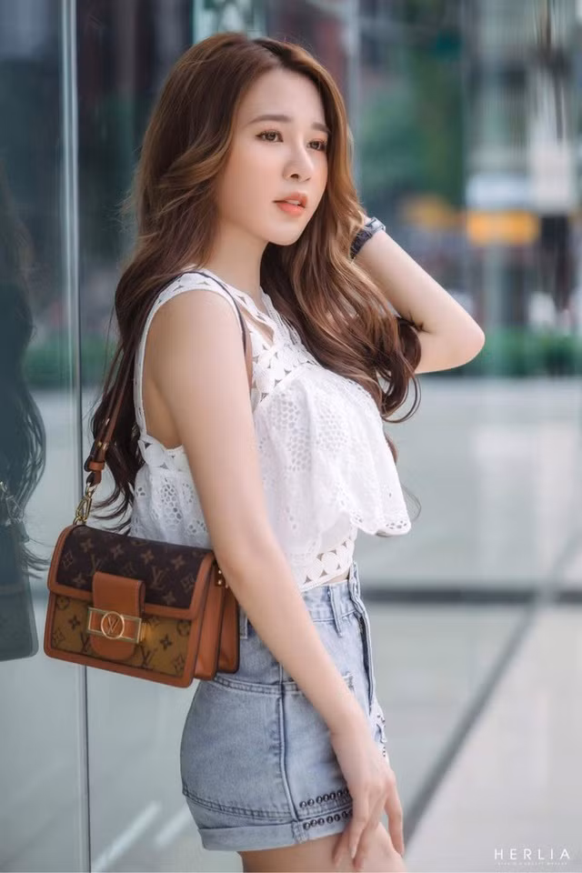 Sự hoạt bát, nhiệt tình tham gia hoạt động đoàn thể của Hà Trang vẫn được cô bạn duy trì ngay cả khi lên đại học.