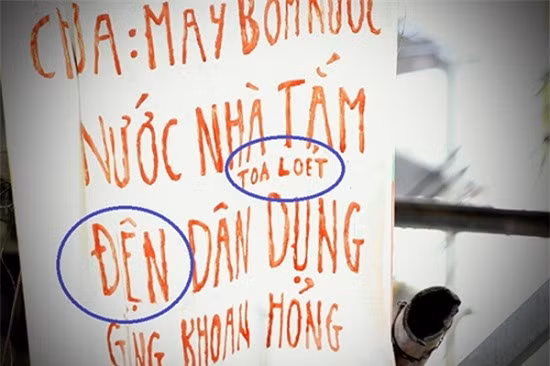 Các tấm biển quảng cáo được xem là một trong những chiêu thức kinh doanh mà bất kỳ người bán hàng nào cũng áp dụng nhằm thu hút sự chú ý của khách hàng.