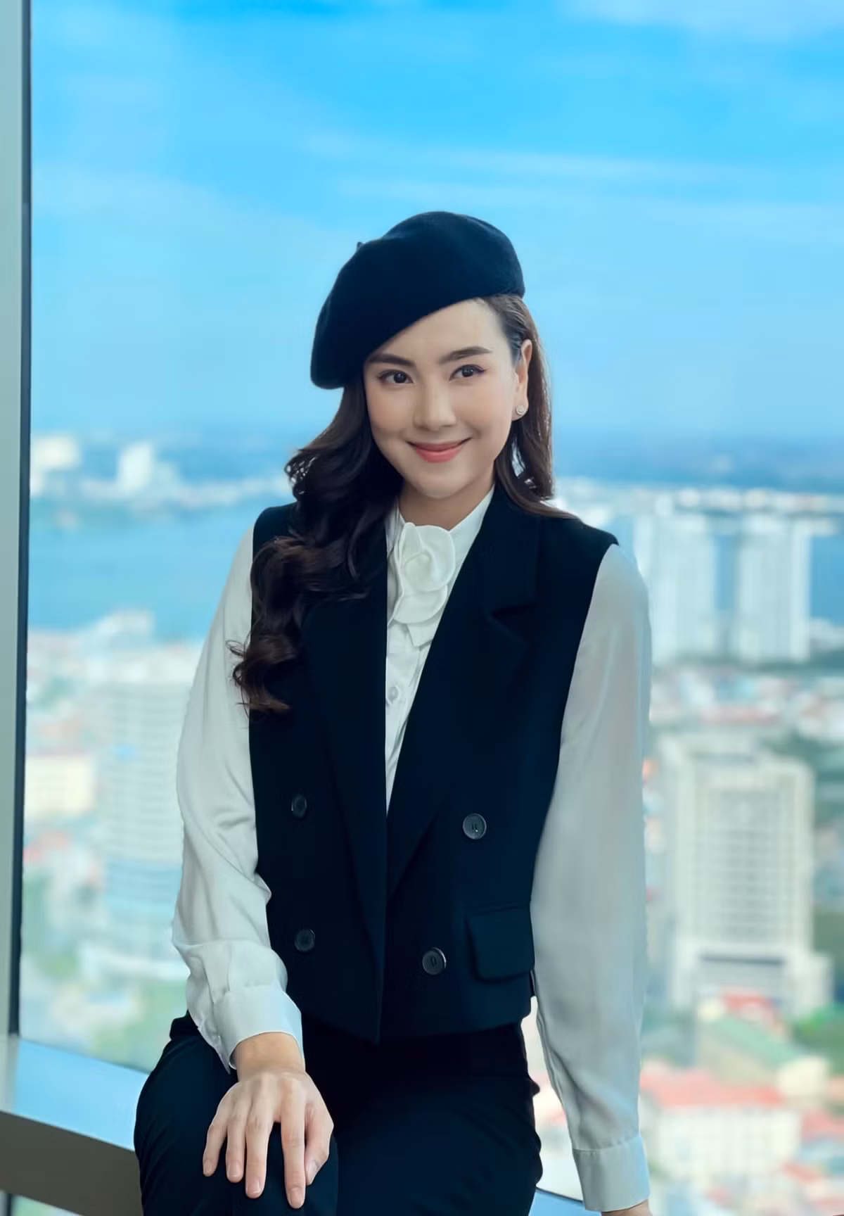 Nếu theo dõi Mai Ngọc từ lâu, bạn có thể thấy được cô nàng luôn tập luyện thể thao mà sức khỏe ngày càng được nâng cấp.