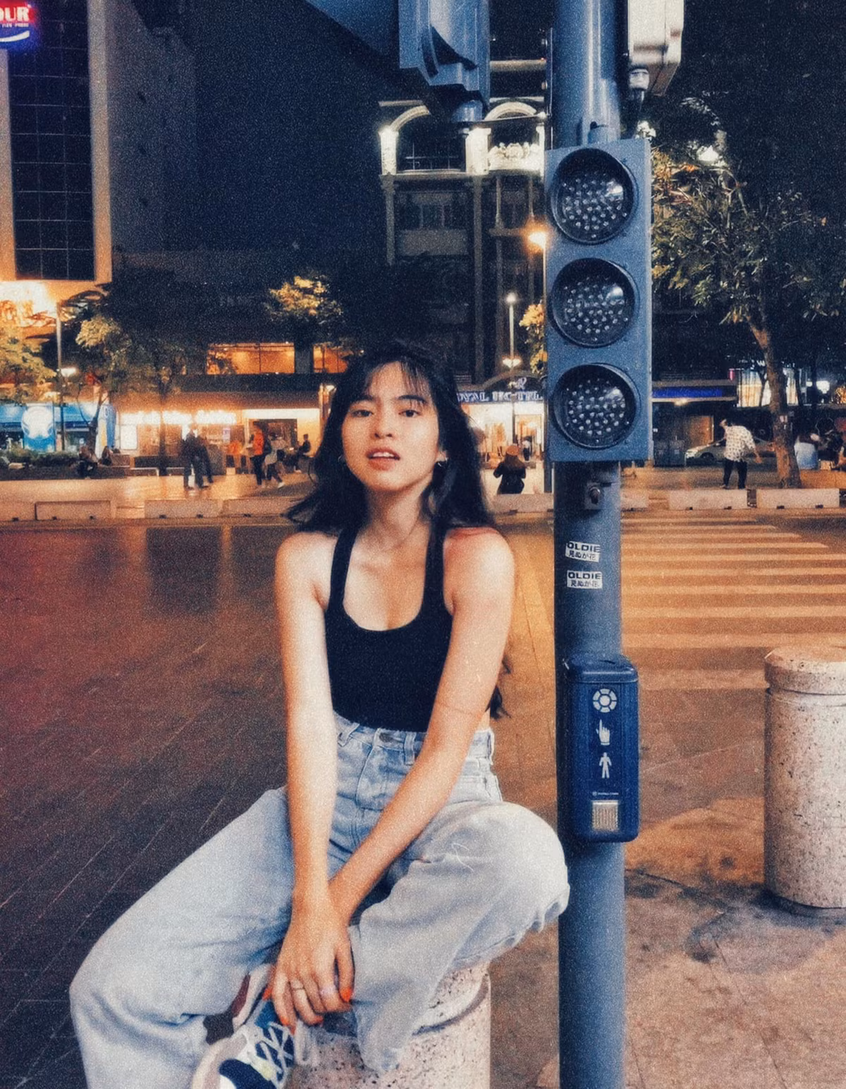 Bước ra khỏi Mắt Biếc, Khánh Vân dần thay đổi phong cách. Không còn một Trà Long ngây thơ, trong sáng mà thay vào đó là độ quyến rũ "100 điểm".