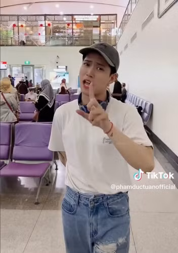 Hơn nữa, đã rất nhiều lần Nờ Ô Nô xin lỗi, mong cộng đồng mạng tha thứ nhưng vẫn “chứng nào tật nấy”. Vì vậy, netizen không ủng hộ việc trở lại hoạt động của TikToker này.