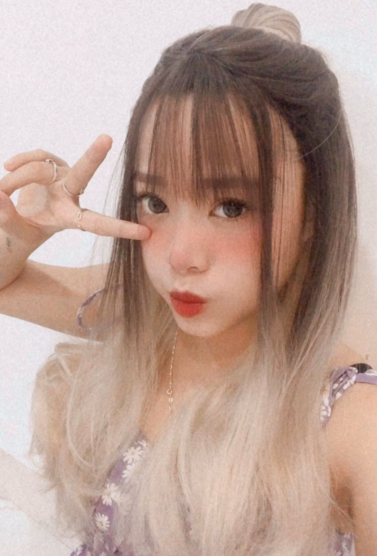 Bên cạnh đó, Min Chang còn mong muốn thử sức mình trong lĩnh vực kinh doanh.