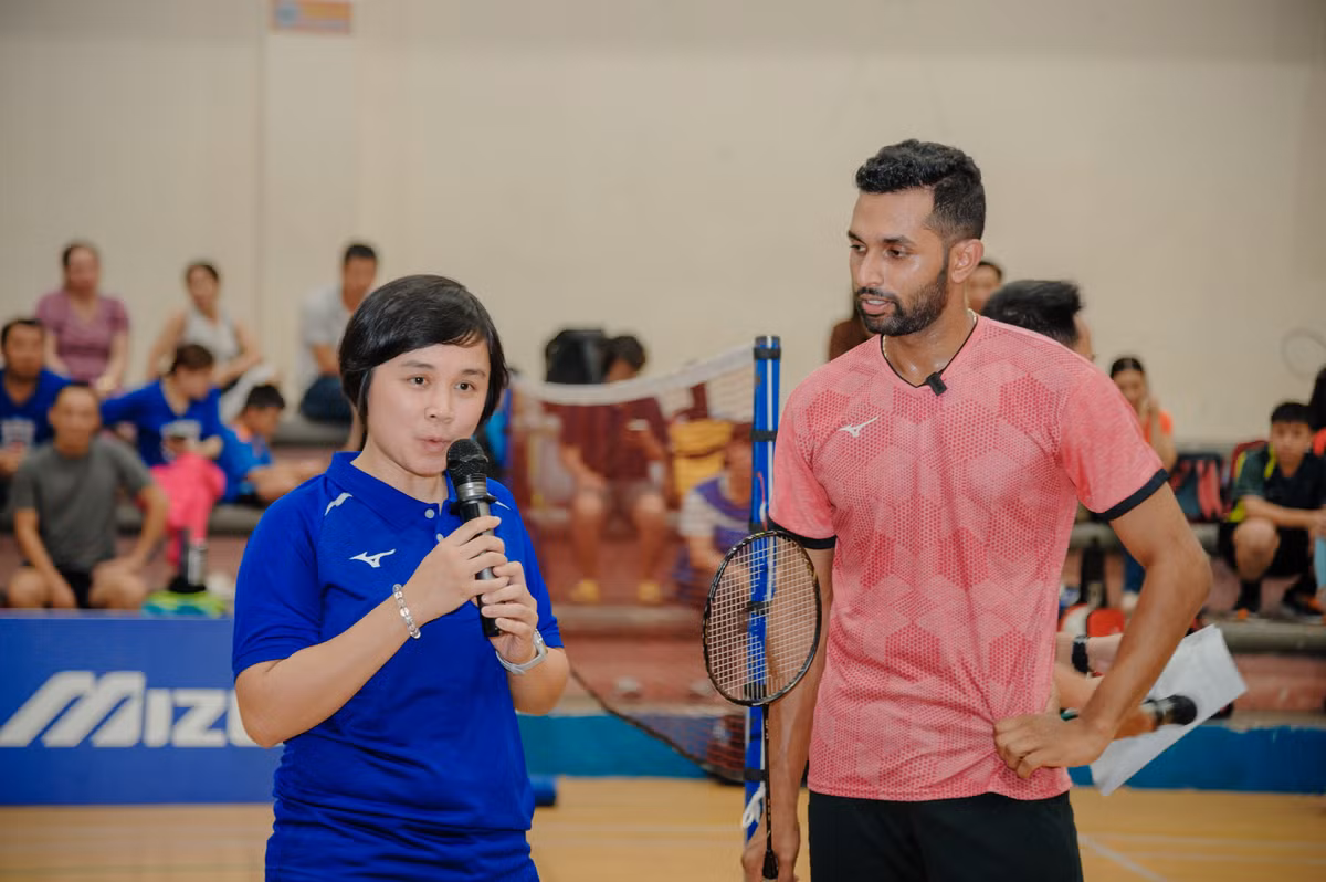 Cũng trong sự kiện, VĐV Prannoy H.S chia sẻ những kinh nghiệm tập luyện, thi đấu và con đường trở thành VĐV chuyên nghiệp của anh, qua đó truyền cảm hứng, động lực tới các VĐV đội tuyển cầu lông trẻ.