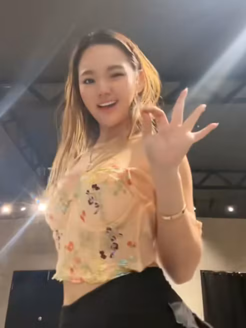 Video của nữ streamer nhận được nhiều phản hồi tích cực từ cộng đồng mạng.