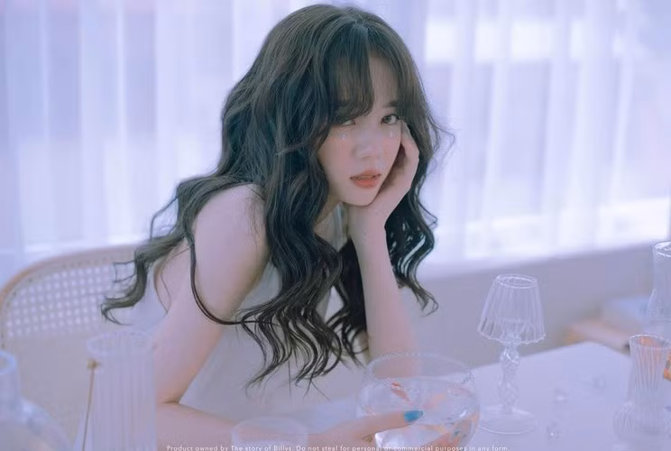 Chính sự thay đổi này đã giúp Mèo Trái Đất tìm lại được niềm vui trong cuộc sống, không còn lo lắng về những gì đã qua mà thay vào đó, sống trọn vẹn với hiện tại.
