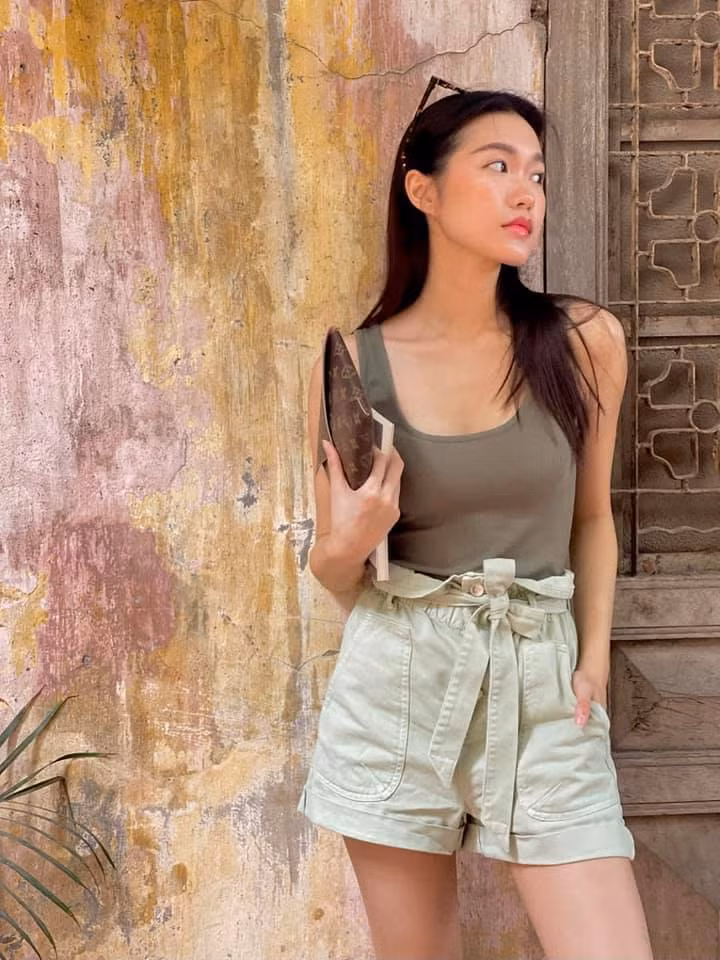 Những hình ảnh này của Doãn Hải My nhanh chóng thu hút được sự chú ý của cộng đồng mạng.