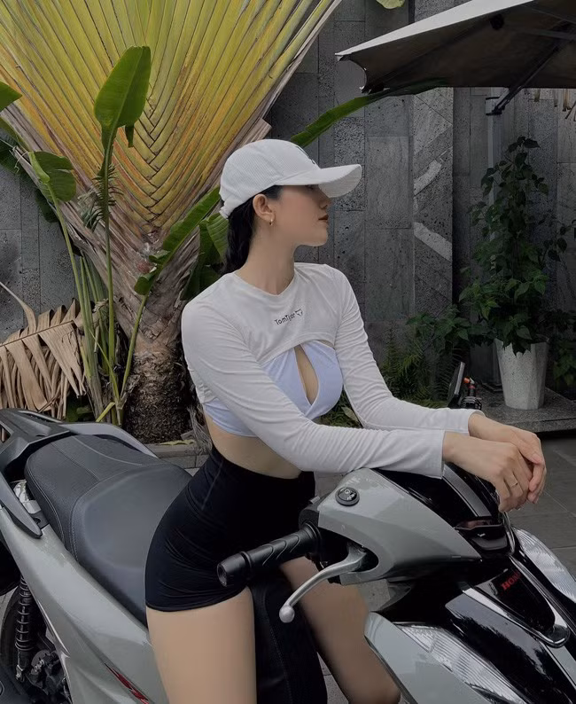Điều quan trọng hơn cả là Ngọc Bích tự tin hơn, yêu bản thân mình hơn, cuộc sống vì thế thoải mái và hạnh phúc hơn rất nhiều.