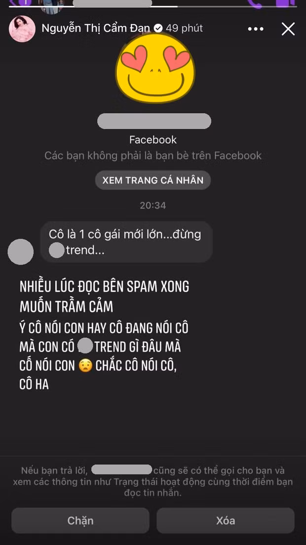 Mới đây, trên trang cá nhân, Cẩm Đan đã cap ảnh tin nhắn của một người phụ nữ gửi cho mình với nội dung rằng người đẹp còn ít tuổi, không nên đua đòi.