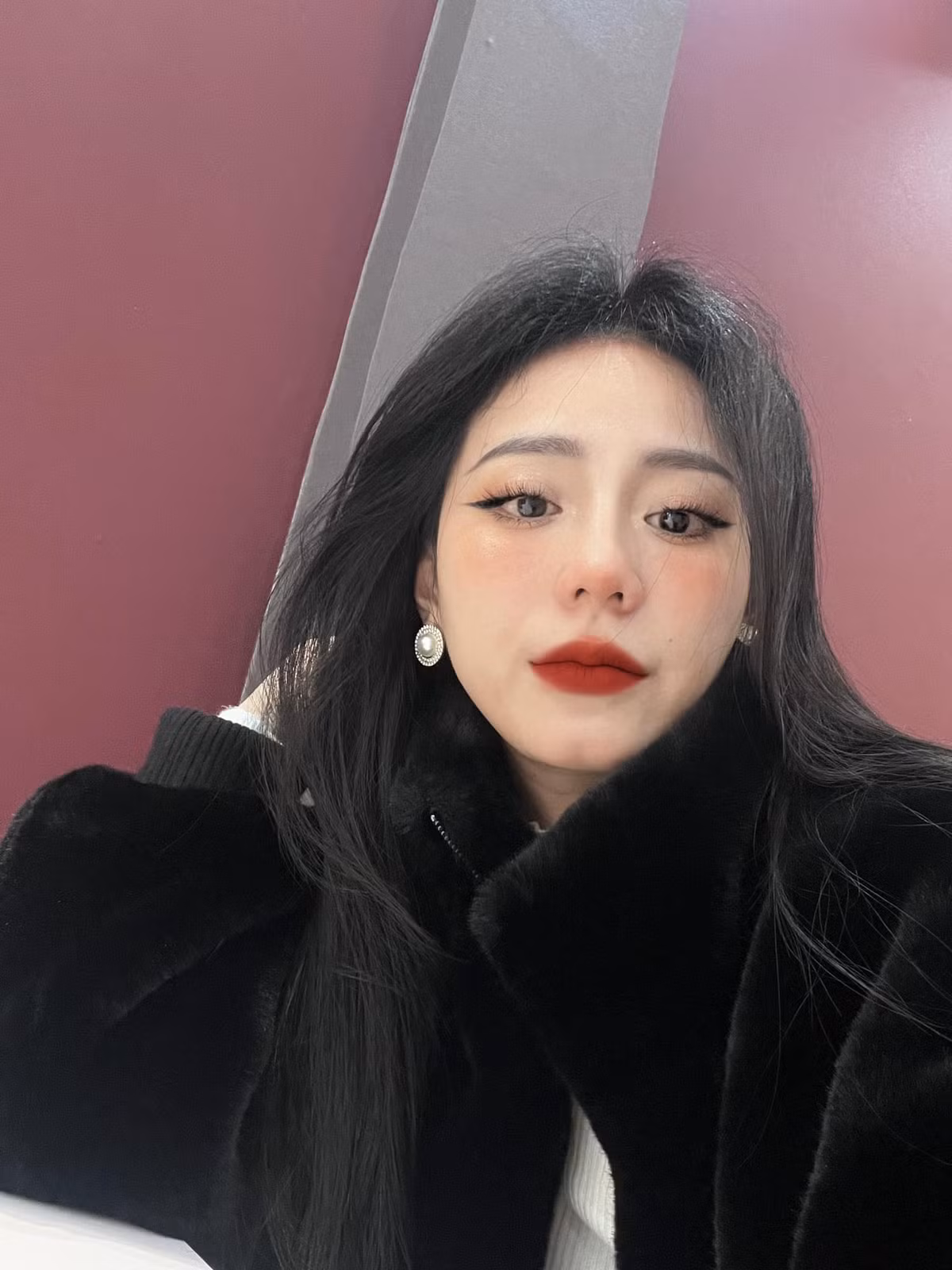 Quay lại thời điểm mới nổi tiếng, Minh Thu chia sẻ mong muốn tiếp tục dạy livestream miễn phí trên các nền tảng và mở lớp dạy trực tiếp.