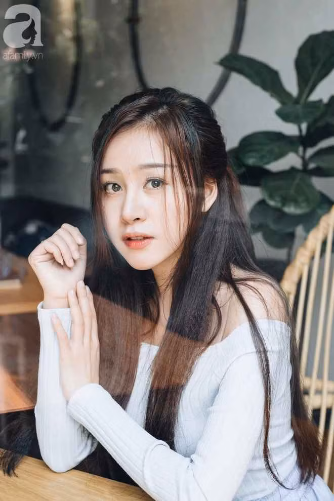 Ngoài ra đứng sau thành công của Huyền Anh còn có một người người đàn ông khá đặc biệt.