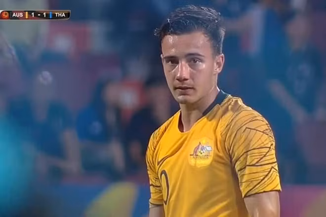 Tien ve U23 Australia khien hoi chi em doi 