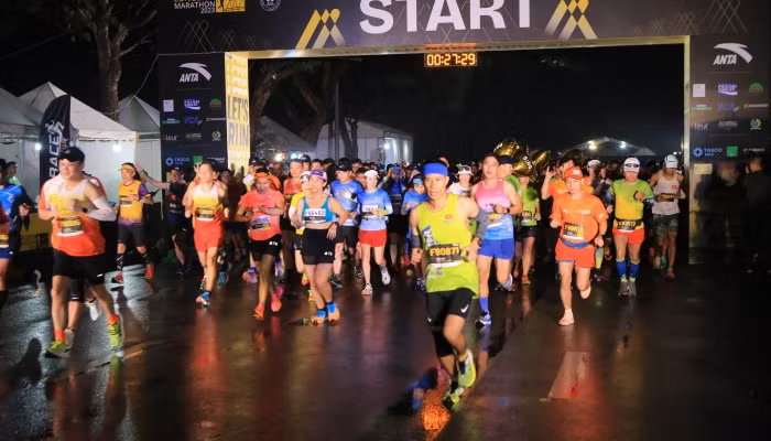 Longbien Marathon 2023 thanh cong ruc ro du thoi tiet khong ung ho