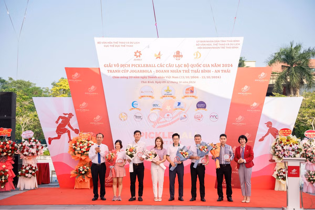 Khai mac Giai vo dich Pickleball cac CLB Quoc gia 2024