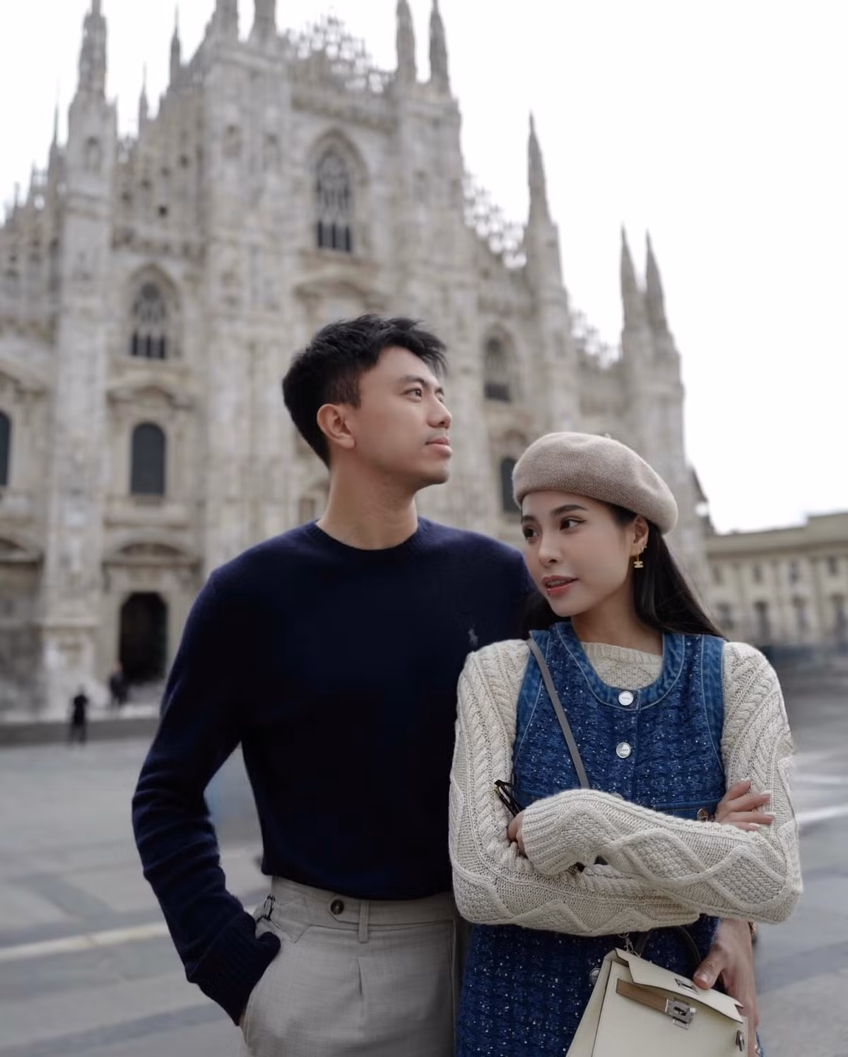 Kiều Anh cũng được nhiều người nhận xét là một người bắt trend nhanh, có cuộc sống như nữ hoàng khi mọi dịch vụ thời thượng nhất cô đều sẵn sàng chi tiền trải nghiệm.