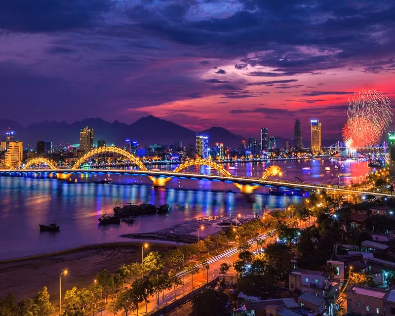 Nhung dia danh dua Viet Nam tro thanh tam diem du lich cua DNA-Hinh-2