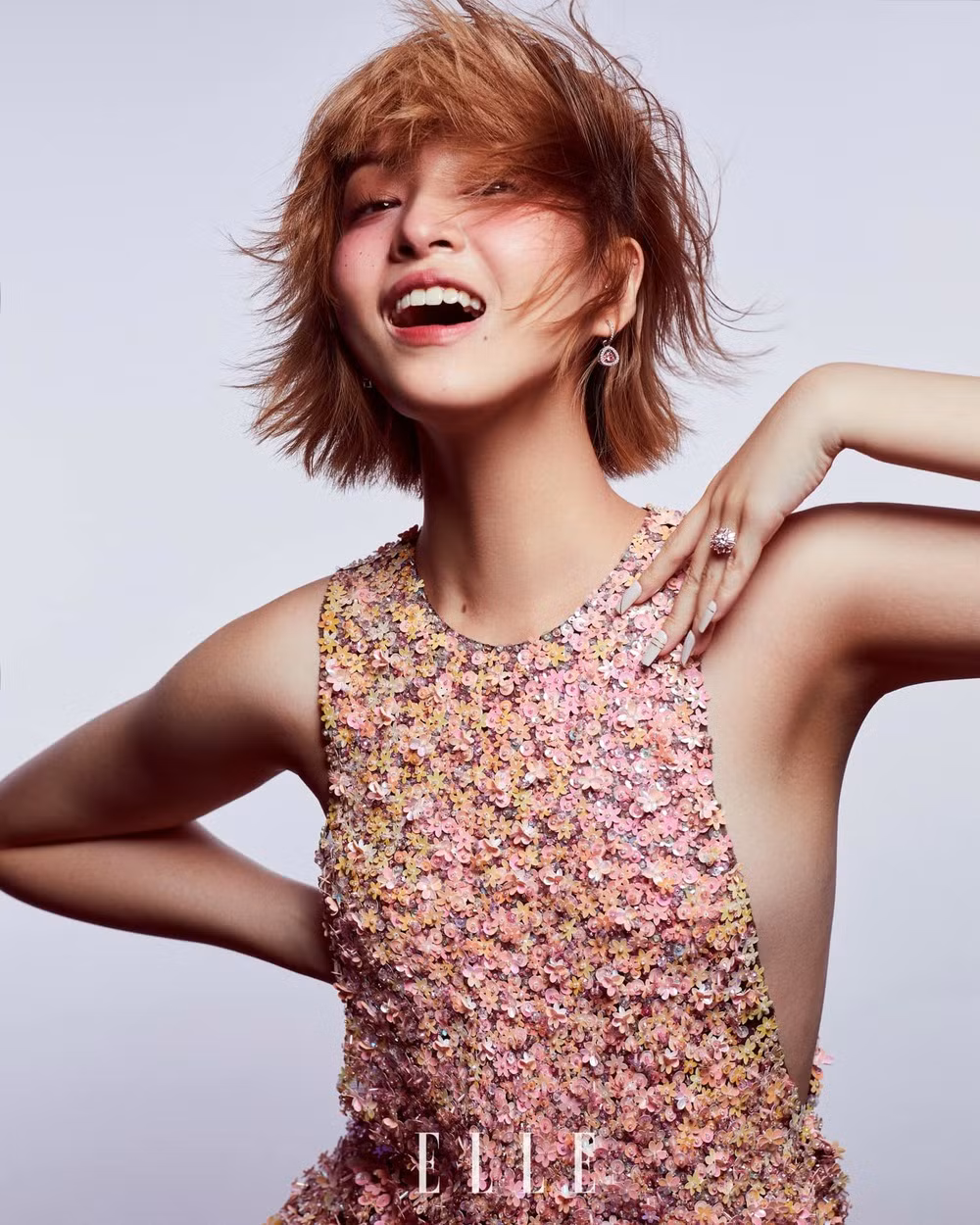 Thảo Tâm chia sẻ: “Đây là mong ước của Thảo Tâm khi đã nuôi tóc vừa đủ để có thể hiến cho các bệnh nhân mắc bệnh nặng. Trong 2 năm vừa qua kể từ khi Mắt Biếc được công chiếu, Tâm có cơ hội tham gia vào các dự án phim và luôn muốn hình tượng của mình cho mỗi phim phải khác nhau, phải có sự thay đổi và đặc biệt hơn...