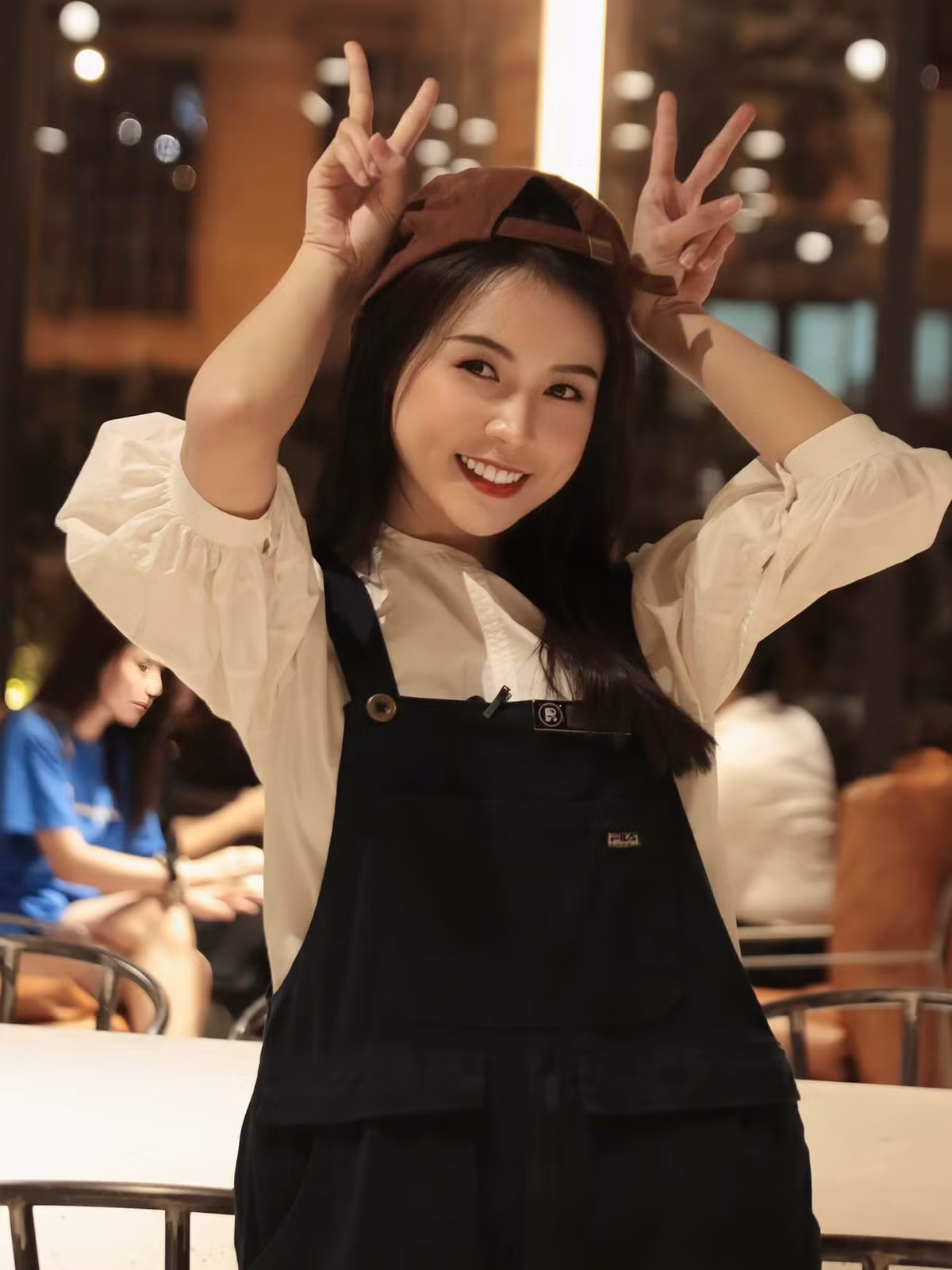 Gái xinh Sài thành này còn được khán giả yêu mến vì tính cách vui vẻ, hoà đồng.
