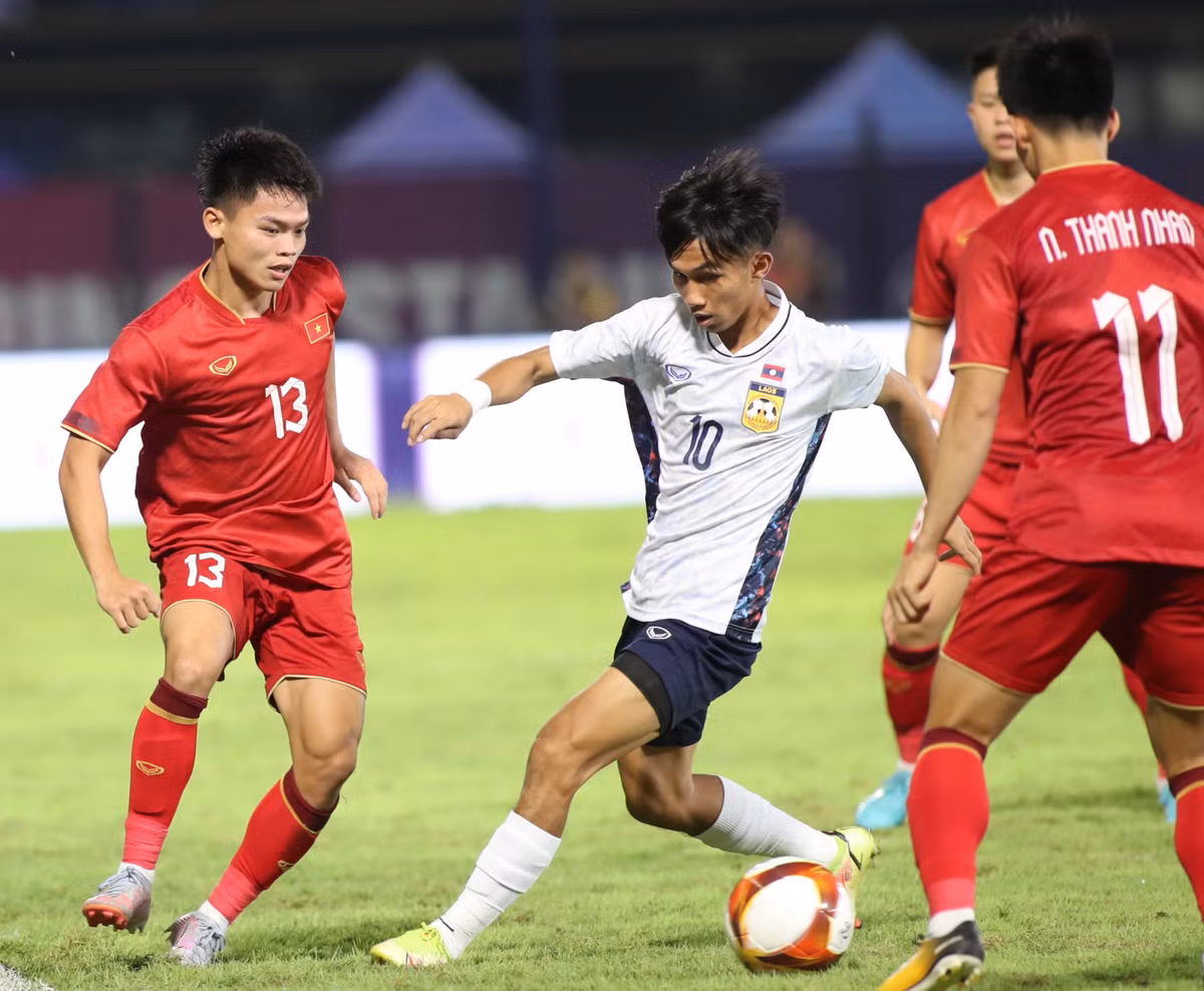 Thang U22 Lao, U22 Viet Nam con nhieu dieu phai chinh sua-Hinh-3