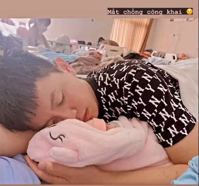 Vũ Tiến Long (SN 2002, Thanh Hóa) là một trong những tiền đạo trẻ tuổi nhất đã ghi được bàn thắng ở giải đấu U23 Việt Nam năm 2022.