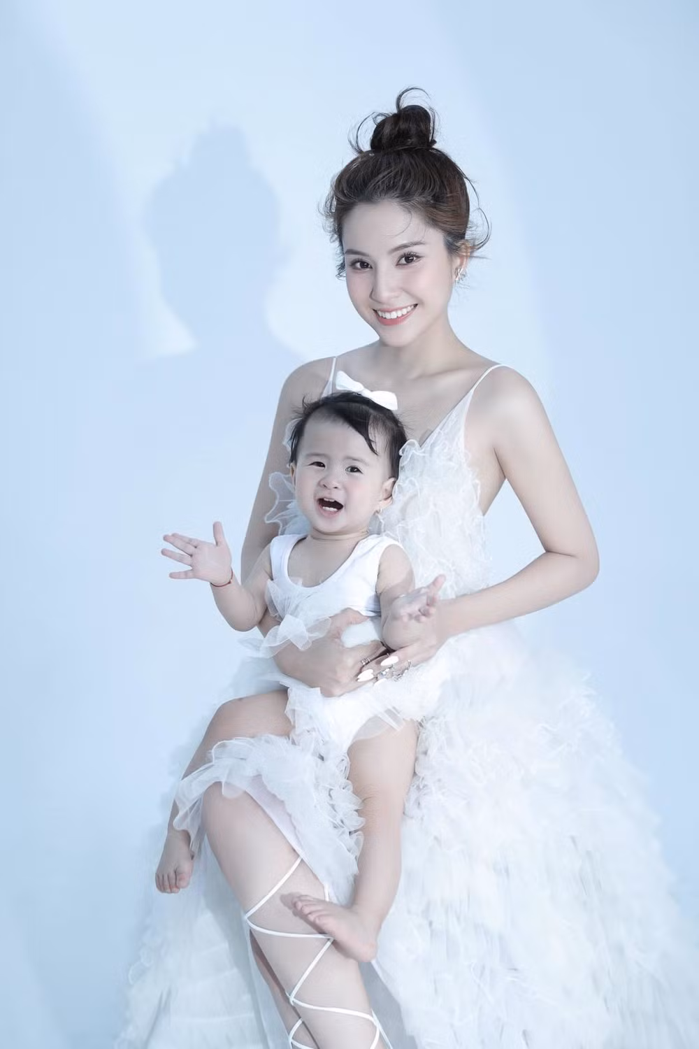 Con gai Thien An tron 1 tuoi, netizen chu y toi bieu cam