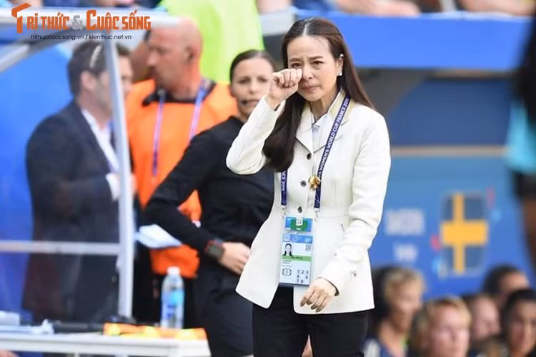 Trên trang mạng xã hội chính thức của mình, Madam Pang cũng thường xuyên cập nhật hình ảnh, thông tin của U23 Thái Lan ở SEA Games 31.