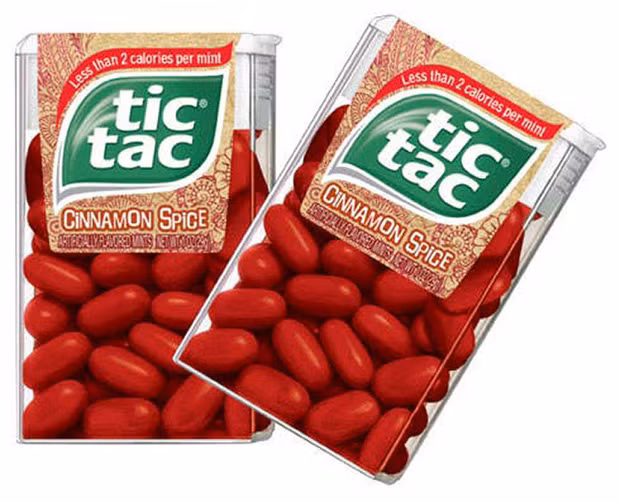 Tic Tac là một hãng kẹo bạc hà siêu nổi tiếng ở Mỹ, ghi dấu ấn với những viên ngậm màu đỏ khá to. Đến nay, bạn vẫn có thể tìm mua chúng nhưng hầu như rất khó.