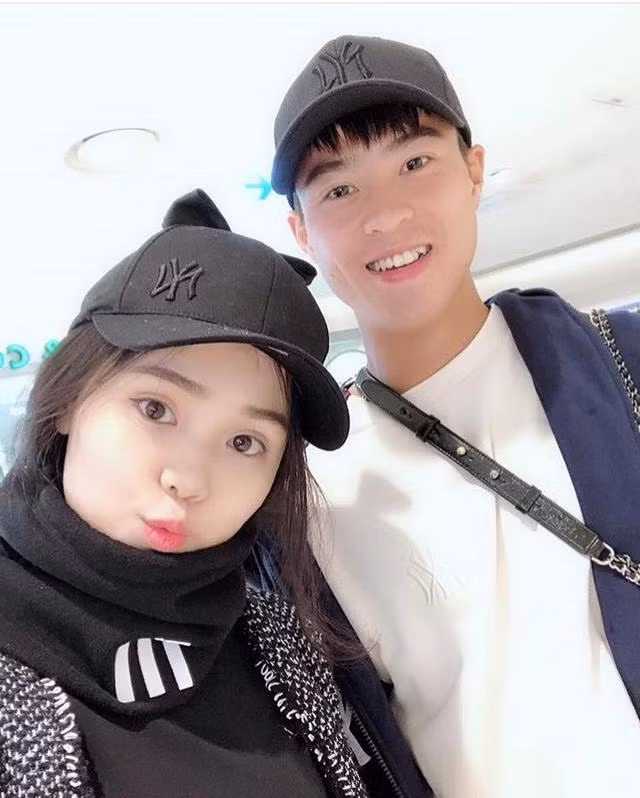 Đám cưới của Duy Mạnh và Quỳnh Anh thời gian đó trở thành sự kiện thu hút báo chú và sự quan tâm đặc biệt của NHM.