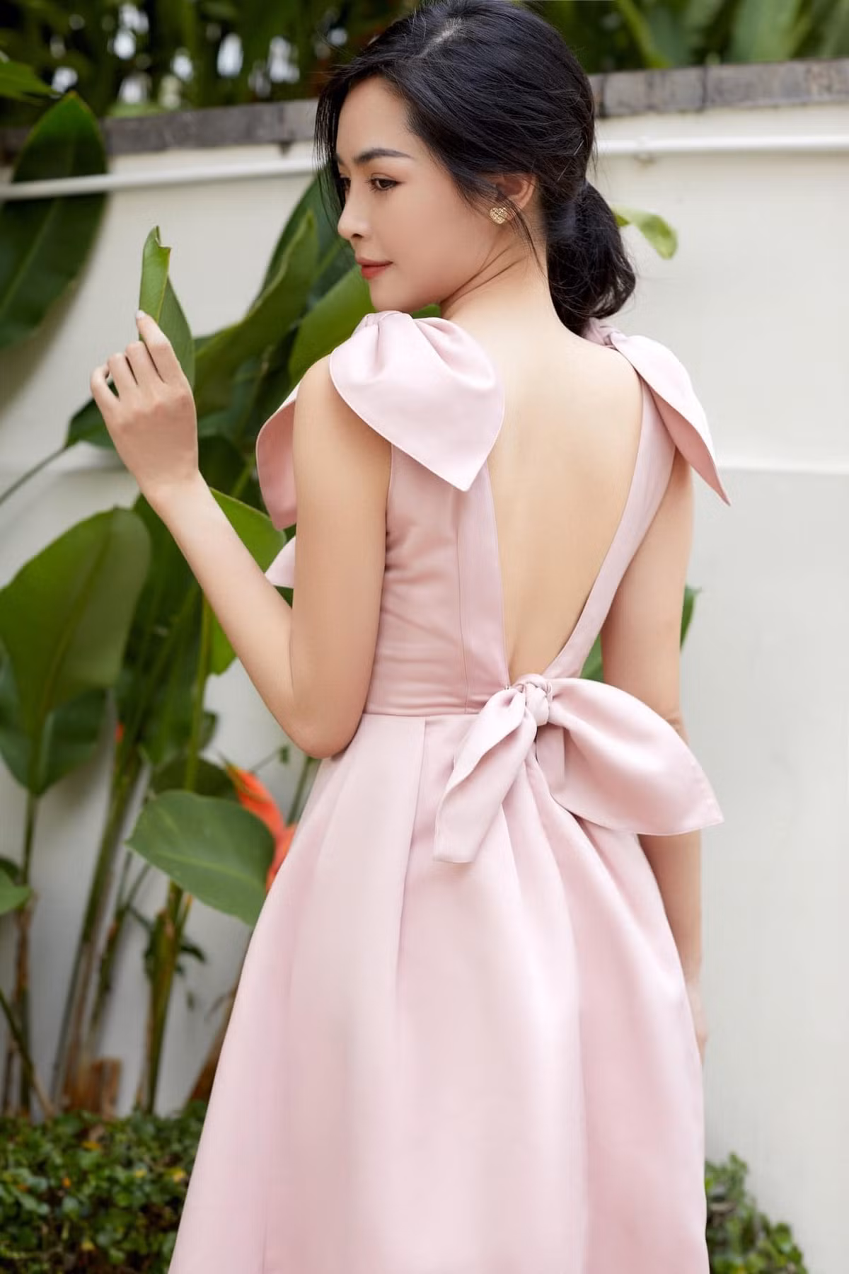 Ngoài ra, Thanh Quỳnh luôn duy trì cuộc sống vui vẻ, lạc quan, đó chính là liều thuốc nhan sắc quý giá của người đẹp.