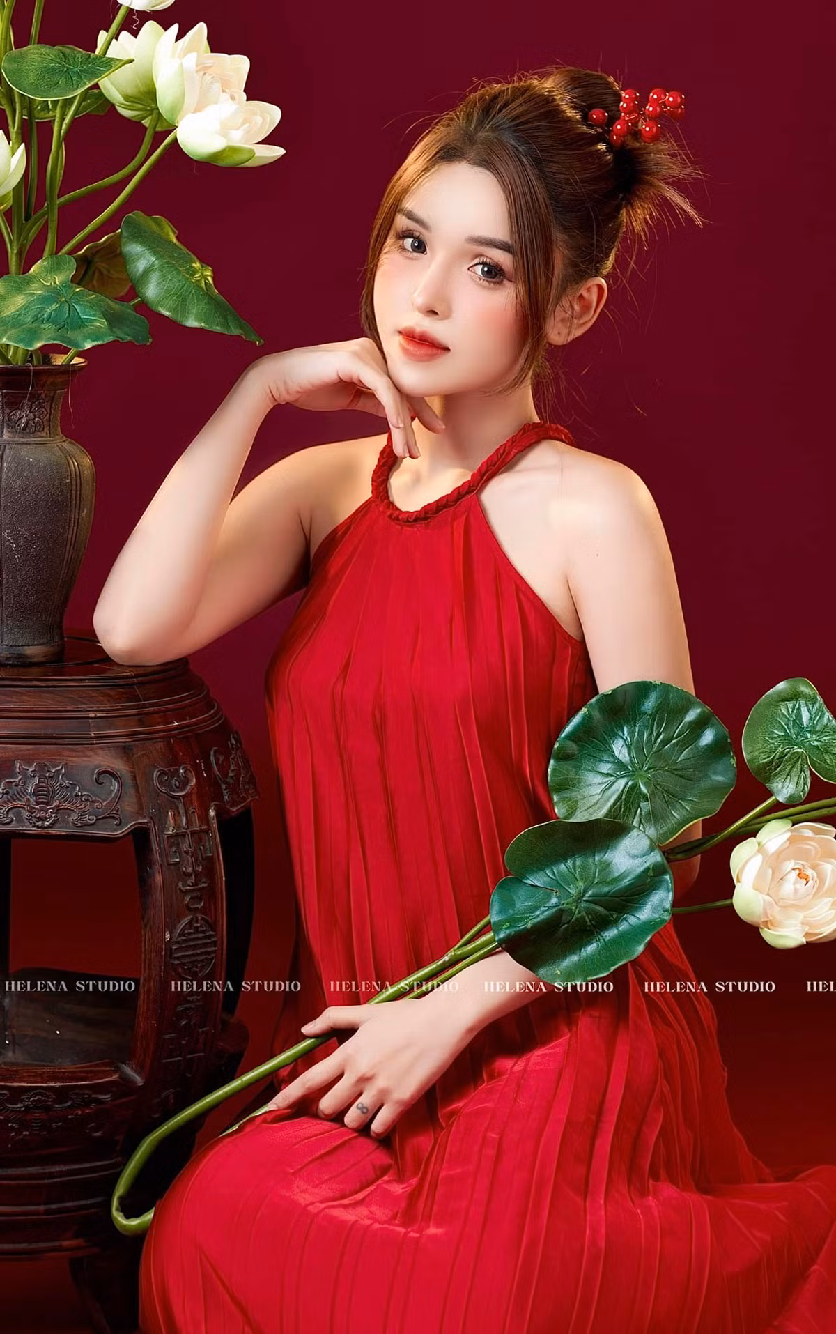 Chứng kiến những bức hình Tâm Chibi khoe dáng sexy cùng nước da trắng nõn nà, chắc hẳn sẽ có không ít cánh mày râu phải toát mồ hôi vì vẻ nóng bỏng ở người đẹp này.