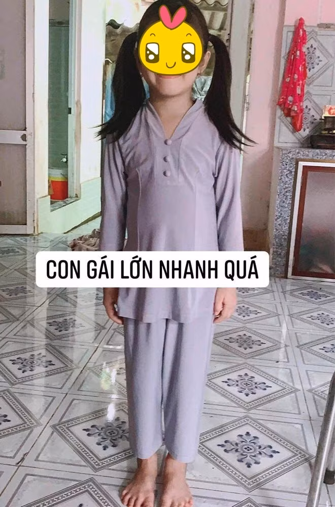 Song do khoảng cách địa lý cũng như tình hình dịch bệnh mà đã một thời gian dài cô không được ở bên con gái. Thay vào đó, cô bé đang sống cùng ông bà ngoại ở quê nhà Đắk Nông và chỉ liên lạc với mẹ qua điện thoại.