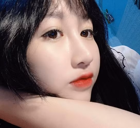 Hương Trà cho rằng, muốn theo đuổi nghề giáo cần có nhiệt huyết yêu nghề mến trẻ, không ngừng trau dồi chuyên môn nghiệp vụ, đồng thời phải biết tự rèn luyện và bồi dưỡng nhân cách.
