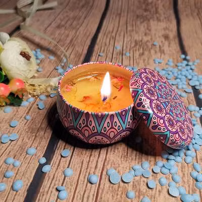Sau ít tiếng đăng tải, dòng chia sẻ của T.L. đã thu hút tới gần 10.000 nghìn yêu thích và 5000 bình luận.