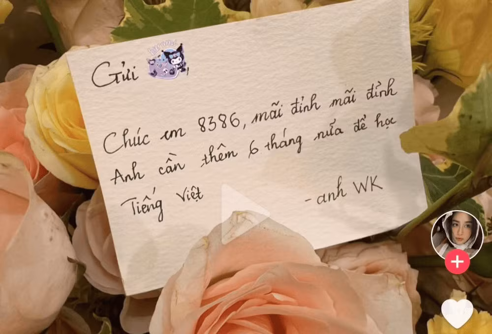 Ban đầu, việc chúc tụng chỉ gói gọn qua lời nói hoặc chữ viết. Khi công nghệ phát triển, dãy số "8386" dần được biết đến như một mã hóa cho lời chúc “phát tài phát lộc”.