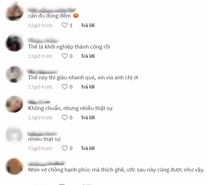 Cả hai vợ chồng vừa cân vừa cười đùa trông rất hạnh phúc, chắc hẳn, với số vàng trên, sẽ đủ để cả hai bắt đầu khởi nghiệp để lo cho cuộc sống tương lai sau này.