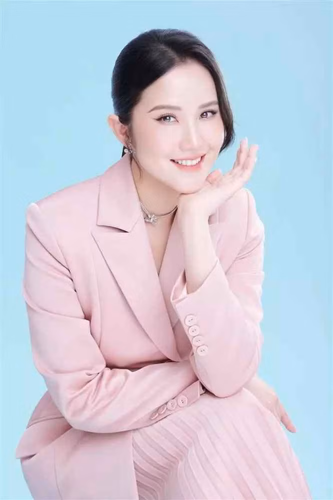 Ngoài ra, mọi người nhận thấy Primmy Trương đang ngày nhuận sắc sau 1 năm sinh con cho Phan Thành.
