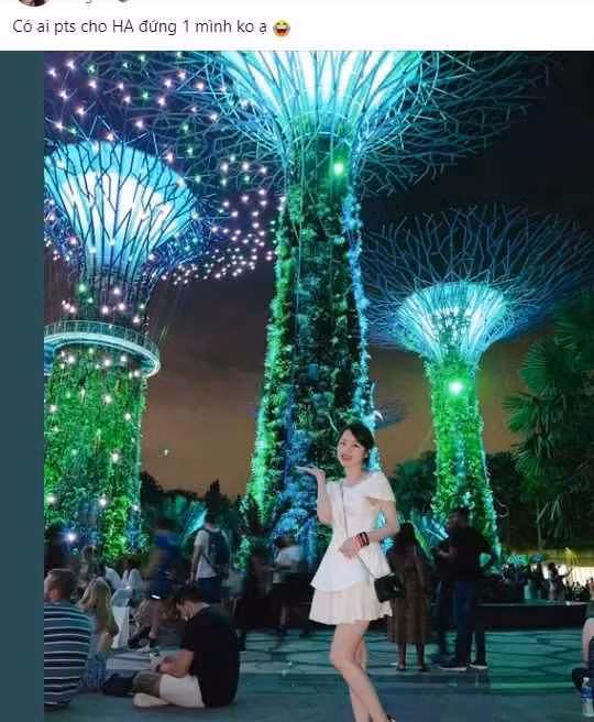 Mới đây, Huỳnh Anh hào hứng chia sẻ bức ảnh xinh đẹp bản thân. Khoảnh khắc ghi lại bạn gái cũ Quang Hải check-in tại một địa điểm trông rất lộng lẫy, sang chảnh.
