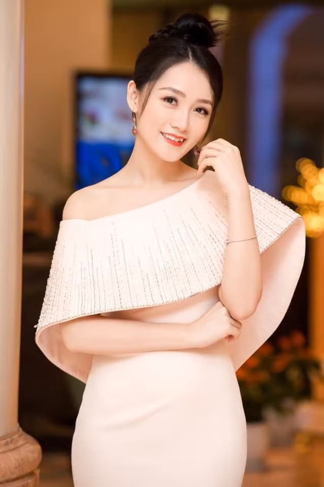 Sau khi thi hoa hậu dù không giành giải nhưng Thu Hà đã gây tiếng vang lớn và nhận nhiều lời mời làm người mẫu, diễn viên.