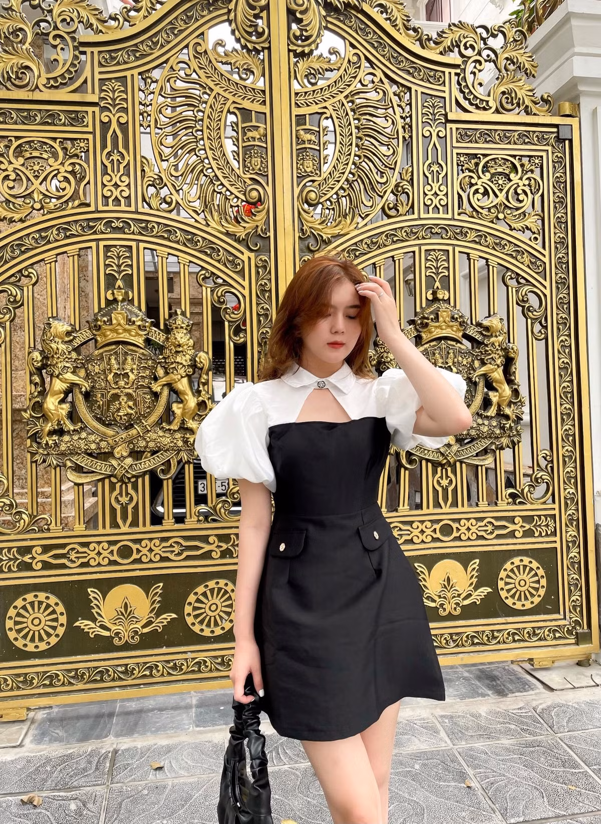 Tố Uyên cũng là chỗ dựa tinh thần vững chắc cho bạn trai. Cô luôn ra sân cổ vũ Thành Chung trong những trận đấu.
