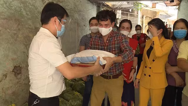 Nghe si Xuan Bac co mac COVID-19 hay khong?-Hinh-5