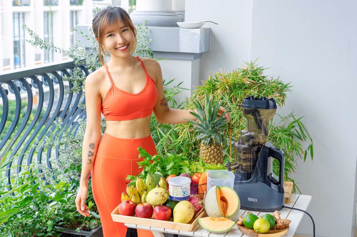 Với niềm đam mê tìm hiểu về chế độ dinh dưỡng, nữ streamer Uyên Pu đã có nhiều trải nghiệm phong phú trong việc thay đổi thực đơn giúp cơ thể khoẻ mạnh từ bên trong, da sáng khoẻ bên ngoài.