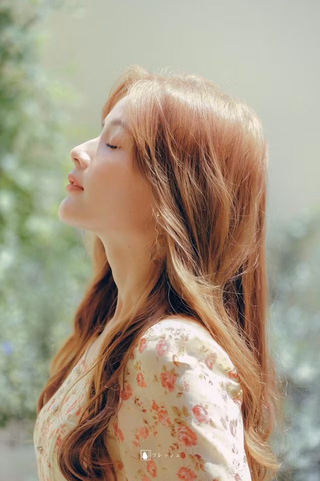 Với gương mặt ăn ảnh của mình, Lan Hương còn được nhận rất nhiều lời mời tham gia nghệ thuật.